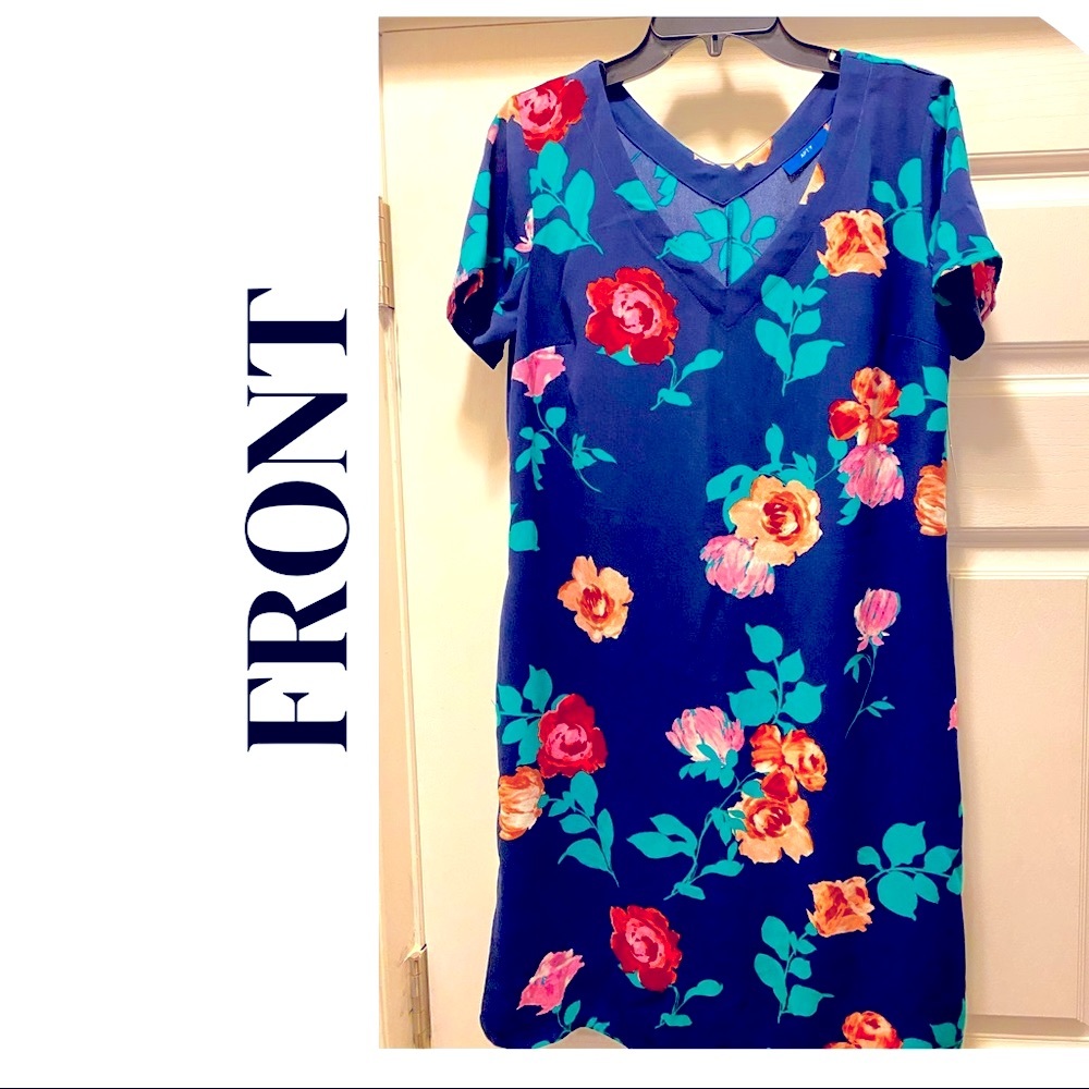 BNWT Women’s Dress Medium ❤️